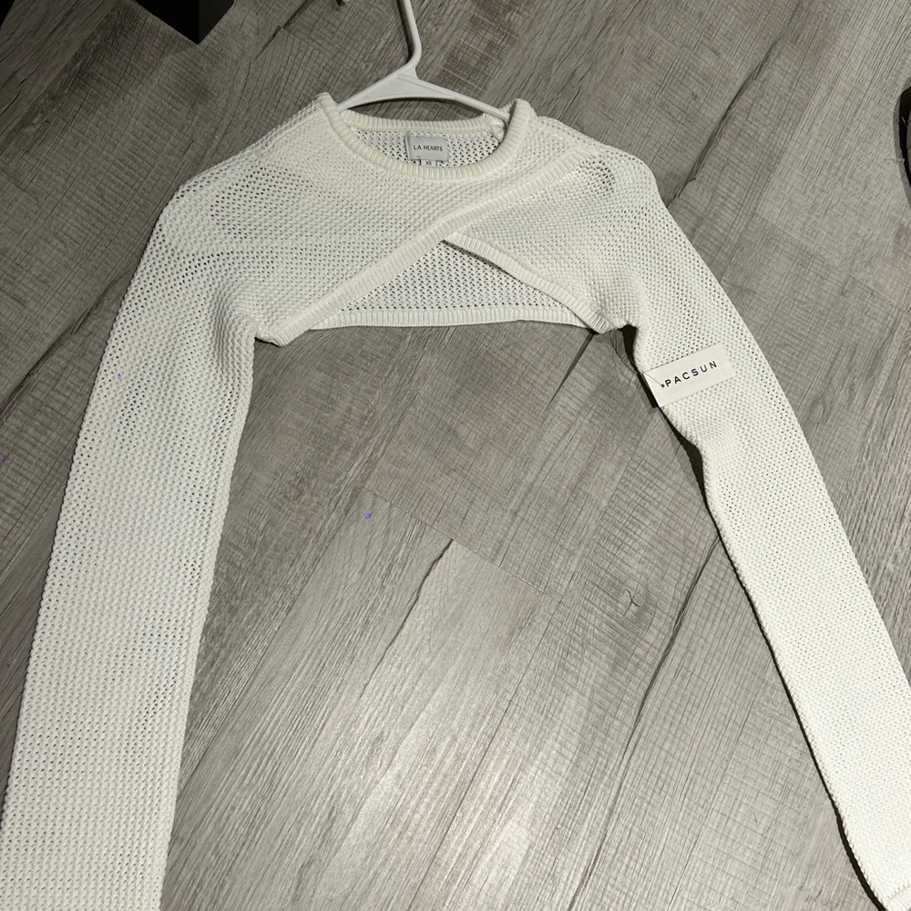 Pacsun top with tags